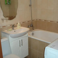 Гостиница Cozy OneBedroom Falt with WiFi ванная