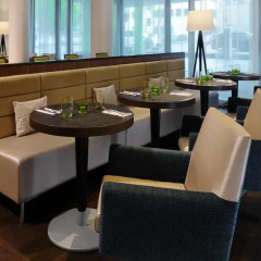 Отель Courtyard by Marriott Cologne Кёльн развлечения