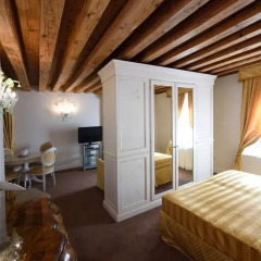 Hotel Ai Reali di Venezia 4* Стандартный номер с различными типами кроватей фото 5
