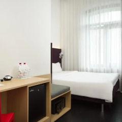 Гостиница AZIMUT Moscow Tulskaya (АЗИМУТ Москва Тульская) 4* Стандартный номер двуспальная кровать фото 16