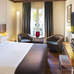 Radisson Blu Hotel Champs Elysées, Paris 5* Номер Делюкс с различными типами кроватей фото 4