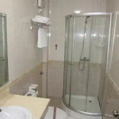 Golden Halong Hotel 3* Улучшенный номер с различными типами кроватей фото 3
