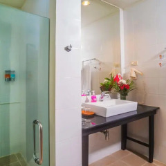 Отель Lamai Wanta Beach Resort ванная фото 2