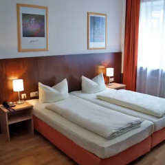 Hotel Italia 3* Стандартный номер с двуспальной кроватью фото 23