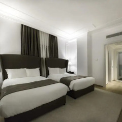 Отель Xheko Imperial Hotel Албания, Тирана - отзывы, цены и фото номеров - забронировать отель Xheko Imperial Hotel онлайн комната для гостей фото 3