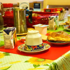 Отель 4 Season Bed And Breakfast Roma Рим питание