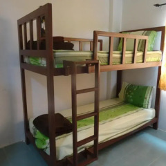 Отель Paulees House Кровать в общем номере фото 2
