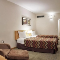 Bourbon Alphaville Business Hotel 3* Улучшенный номер с 2 отдельными кроватями фото 7
