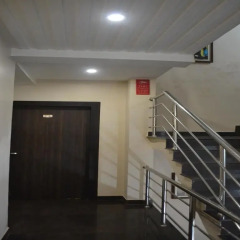Отель OYO Rooms Railway Station Raipur парковка