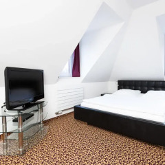 Апартаменты Swiss Star Apartments Center комната для гостей