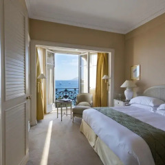 Отель InterContinental Carlton Cannes 5* Номер Делюкс с различными типами кроватей
