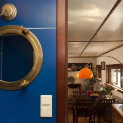 Отель Noah's houseboat Amsterdam удобства в номере