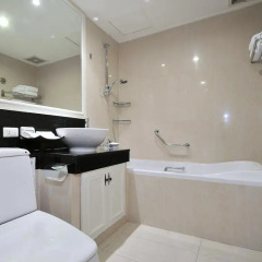 Отель Centre Point Sukhumvit 10 4* Номер Делюкс с различными типами кроватей фото 5