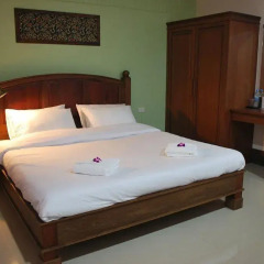Отель Baan Sutra Guesthouse 3* Номер Делюкс с различными типами кроватей фото 2