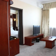 Capital Airport International Hotel 4* Люкс повышенной комфортности с различными типами кроватей фото 2