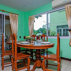 Отель Jomtien Summertime Villa B - 3 Bedroom балкон