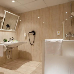 Hotel Sercotel Ciudad de Burgos ванная фото 2