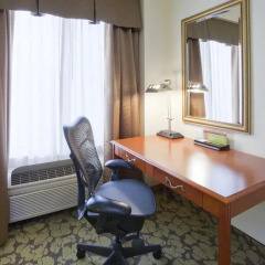 Отель Hilton Garden Inn Bloomington 3* Стандартный номер фото 4