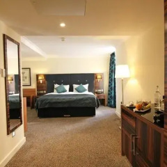 Отель Holiday Inn London - Kensington 4* Представительский номер с различными типами кроватей фото 14