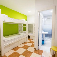 Oh My Hostel Кровать в общем номере с двухъярусной кроватью фото 13