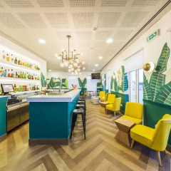 Отель Eden Resort гостиничный бар