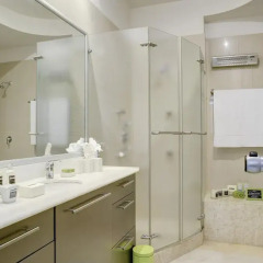 Prestige Apartment Израиль, Тель-Авив - отзывы, цены и фото номеров - забронировать отель Prestige Apartment онлайн ванная