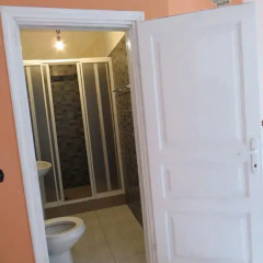 Отель Hostel Durres Албания, Дуррес - отзывы, цены и фото номеров - забронировать отель Hostel Durres онлайн ванная