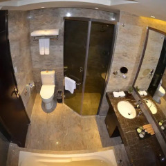 Отель Xiamen Wanjia International Hotel Китай, Сямынь - отзывы, цены и фото номеров - забронировать отель Xiamen Wanjia International Hotel онлайн ванная фото 2