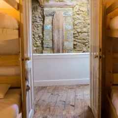 The Surf Embassy Hostel Кровать в общем номере двухъярусные кровати фото 14