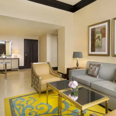 Отель The Ritz-Carlton Abu Dhabi, Grand Canal 5* Люкс с различными типами кроватей фото 12