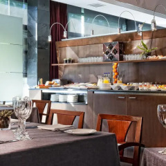 Отель Best Western Plus Hotel Alfa Aeropuerto Испания, Барселона - 12 отзывов об отеле, цены и фото номеров - забронировать отель Best Western Plus Hotel Alfa Aeropuerto онлайн питание фото 2