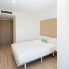 Отель SmartRoom Barcelona комната для гостей фото 7