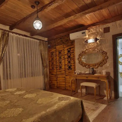 Elevres Stone House Hotel 4* Люкс повышенной комфортности с различными типами кроватей фото 21