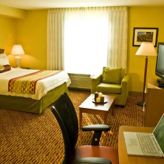 Отель TownePlace Suites Milpitas Silicon Valley 2* Студия с различными типами кроватей