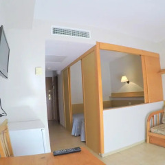 Отель Rentalmar Salou Pacific Испания, Салоу - 3 отзыва об отеле, цены и фото номеров - забронировать отель Rentalmar Salou Pacific онлайн интерьер отеля
