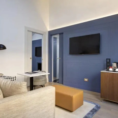 Отель GKK Exclusive Private Suites Люкс с различными типами кроватей фото 7