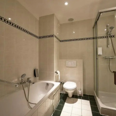 Отель Holiday Inn Schumann 3* Стандартный номер