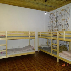 Hostel Vesna Кровать в женском общем номере двухъярусные кровати