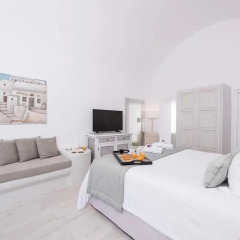 Отель Aqua Luxury Suites Люкс с различными типами кроватей фото 19