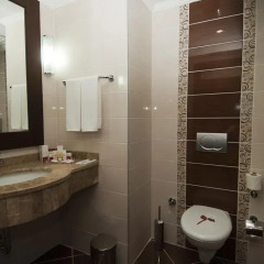 Harrington Park Resort Турция, Анталья - 1 отзыв об отеле, цены и фото номеров - забронировать отель Harrington Park Resort онлайн ванная
