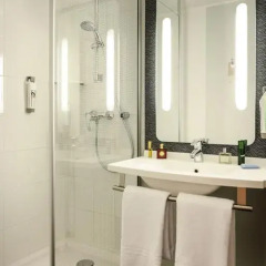 Отель ibis Paris 17 Clichy-Batignolles - formerly Berthier 3* Стандартный номер с различными типами кроватей фото 4