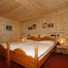 Отель Posthotel Rössli Швейцария, Гштад - отзывы, цены и фото номеров - забронировать отель Posthotel Rössli онлайн комната для гостей