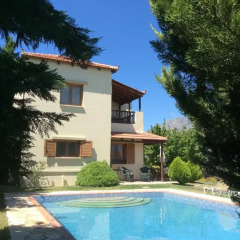 Отель Crete Family Villas Вилла с различными типами кроватей фото 9