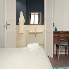Отель L'Esplai Valencia Bed and Breakfast 3* Стандартный номер с двуспальной кроватью фото 7