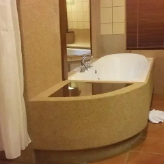 Отель Royal Phawadee Village 3* Вилла с разными типами кроватей фото 18
