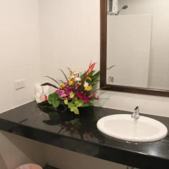 Апартаменты The Seashore Kamala Service Apartment Апартаменты с различными типами кроватей фото 3