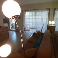 Отель Arthur Properties Rue d'Antibes