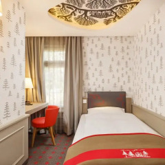 Отель Swiss Night by Fassbind 3* Улучшенный номер с различными типами кроватей фото 8