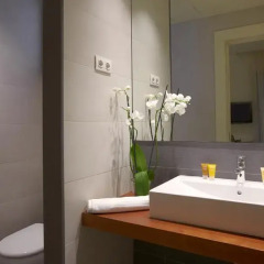 Отель Duquesa Suites 4* Представительский номер с различными типами кроватей фото 6