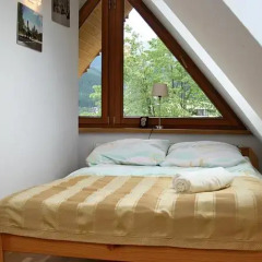 Отель Apartament Słoneczny Zakopane Косцелиско комната для гостей фото 4